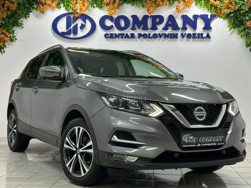 Nissan Qashqai 1.2 TEKNA PAN