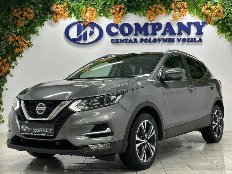 Nissan Qashqai 1.2 TEKNA PAN