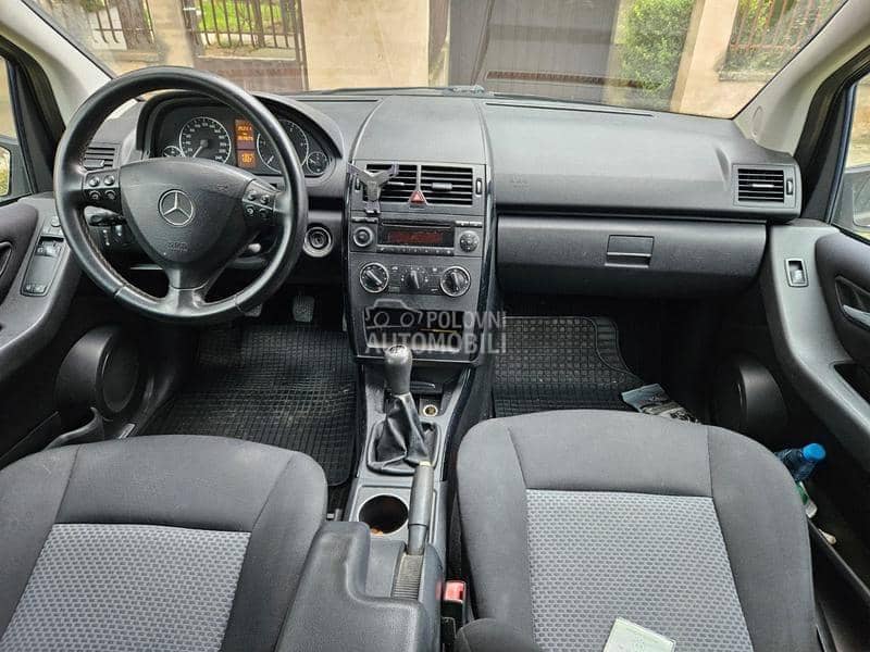 Mercedes Benz A 180 2006. god. -  kompletan auto u delovima