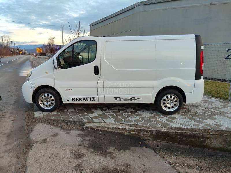 Renault Trafic 