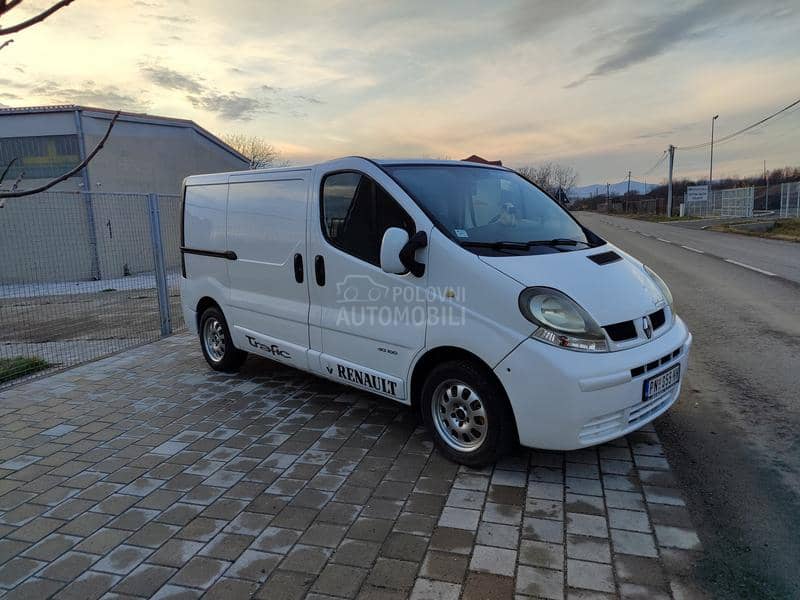 Renault Trafic 