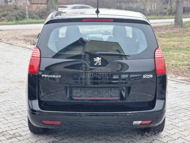 Peugeot 5008 N A V I