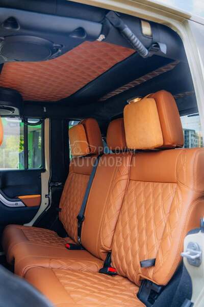Jeep Wrangler Brute - Lux