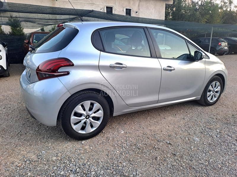 Peugeot 208 1.5hdi Active 102