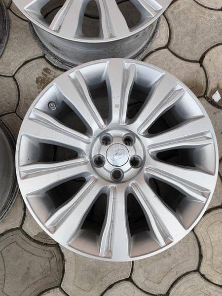 Aluminijumske felne Land Rover 19" 5 x 108