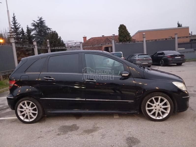 Mercedes Benz B 150 Sport