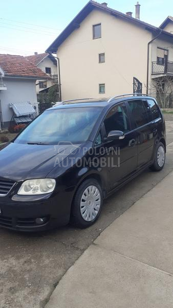 Volkswagen Touran 