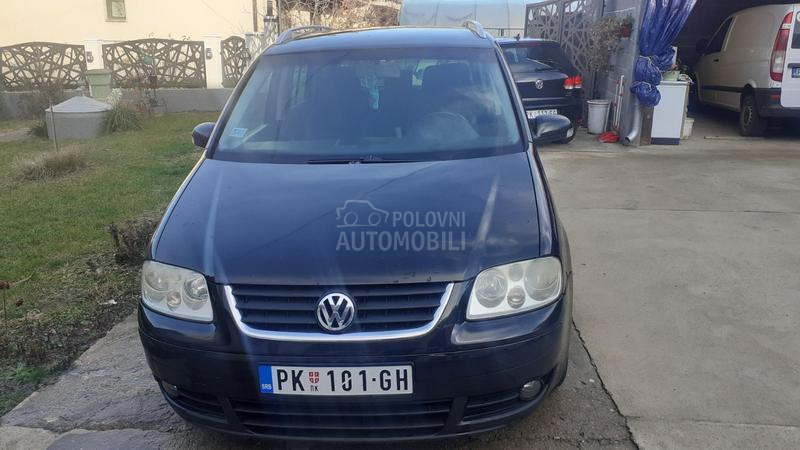 Volkswagen Touran 