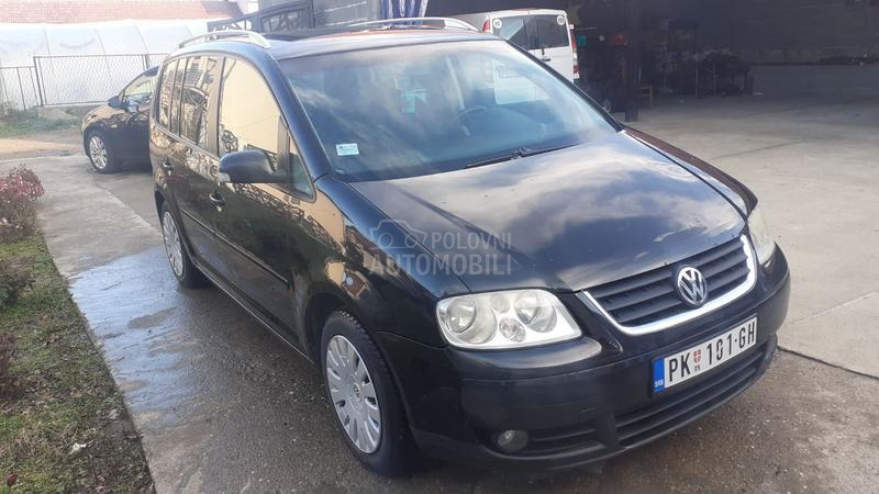 Volkswagen Touran 