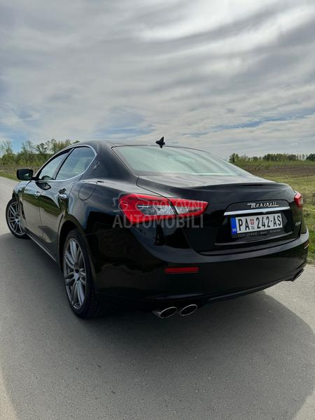 Maserati Ghibli 