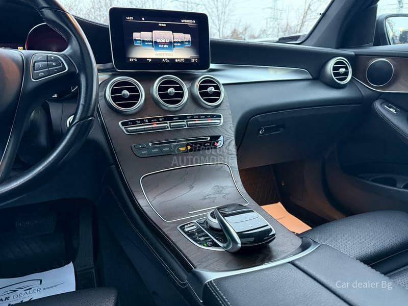 Mercedes Benz GLC 220 black/pano/kam/led