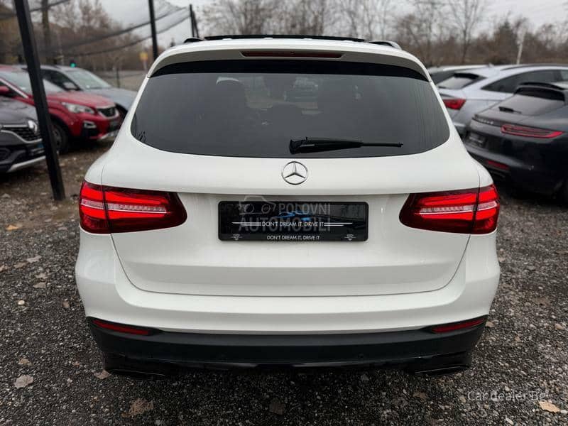 Mercedes Benz GLC 220 black/pano/kam/led