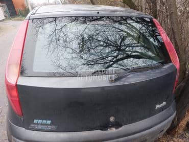 gepek vrata model 5v za Fiat Punto od 2000. do 2010. god.
