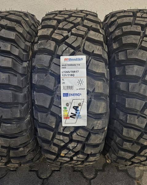 BFGoodrich 265/70 R17 Zimska