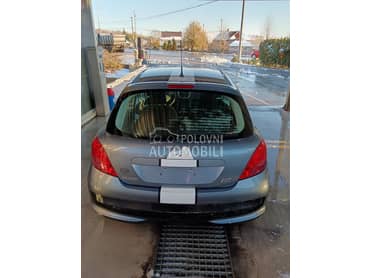 Zadnji branik za Peugeot 207