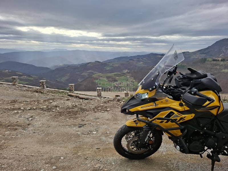 Benelli trk502x