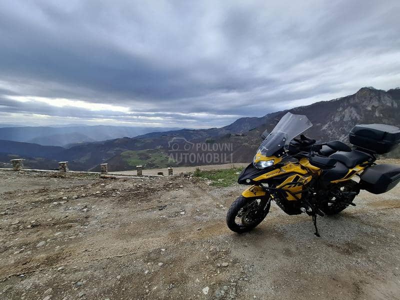 Benelli trk502x