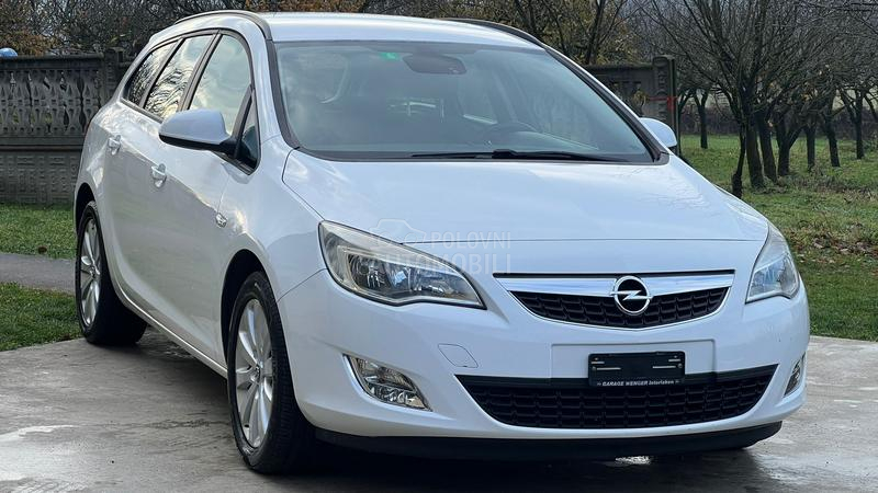 Opel Astra J 1.7