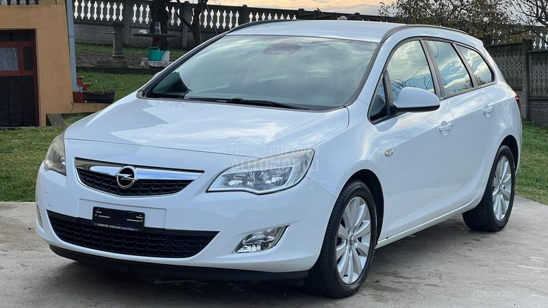 Opel Astra J 1.7