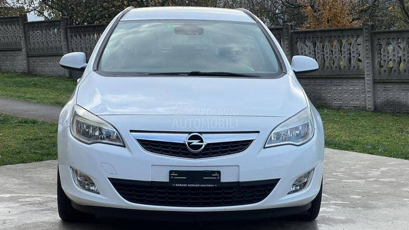 Opel Astra J 1.7