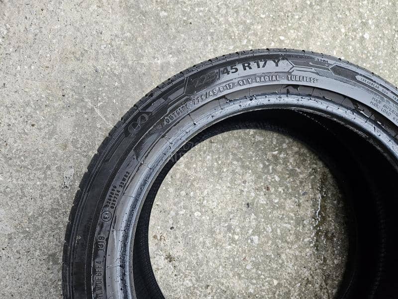 Barum 225/45 R17 Letnja