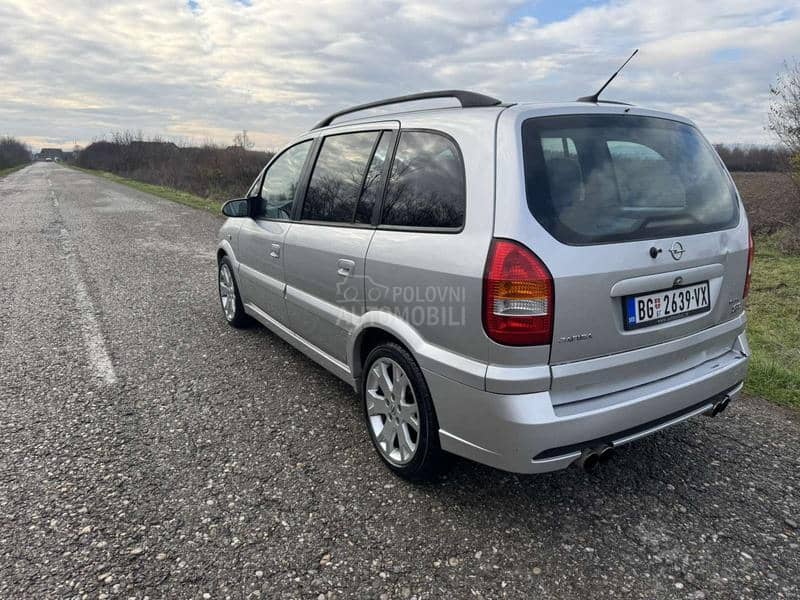 Opel Zafira Opc turbo