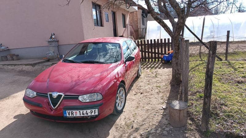 Alfa Romeo 156 