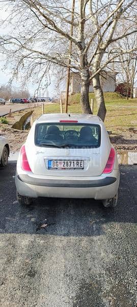 Lancia Ypsilon 