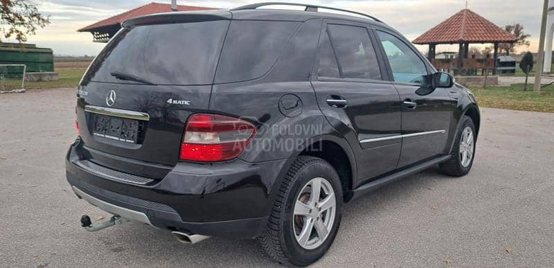 Mercedes Benz ML 320 7 G Tronic