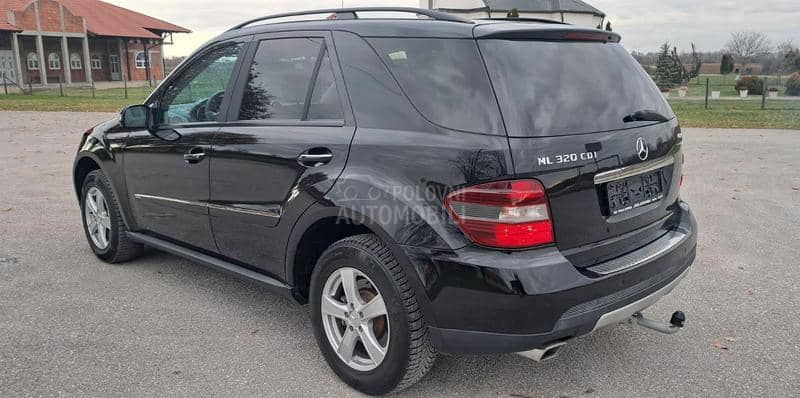 Mercedes Benz ML 320 7 G Tronic