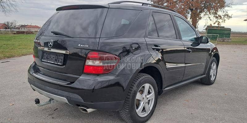 Mercedes Benz ML 320 7 G Tronic