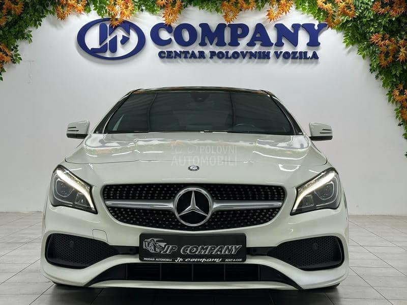 Mercedes Benz CLA 180 AMG LINE PAN AUT