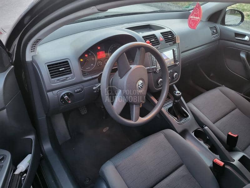 Volkswagen Golf 5 1.9 TDI