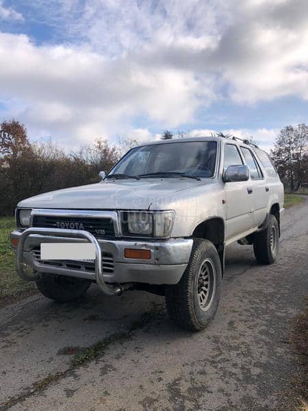 Toyota 4Runner V6 1991. god. -  kompletan auto u delovima
