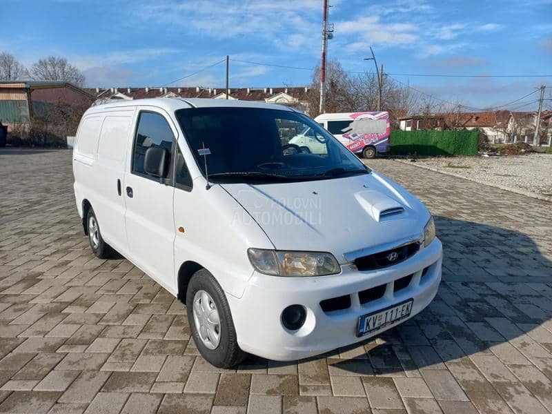 Hyundai H-1 2.5 DIZEL VLASSNIK