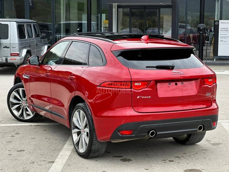 Jaguar F pace 