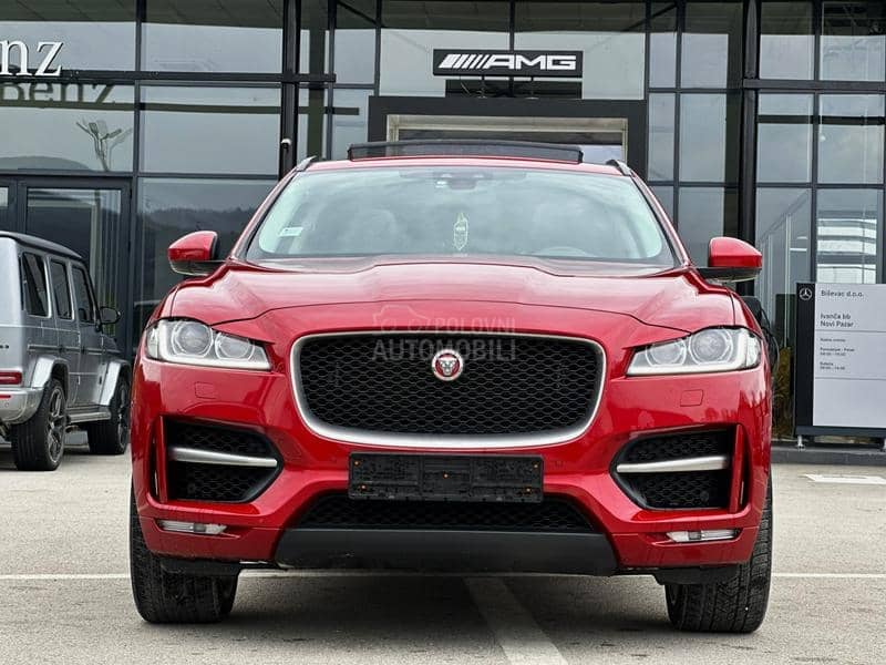 Jaguar F pace 