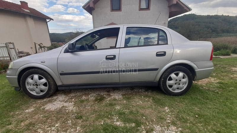 Opel Astra G 