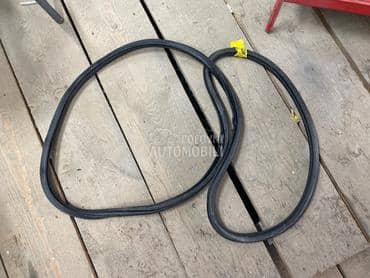 keder zadnjih levih vrata za Volkswagen Passat B8