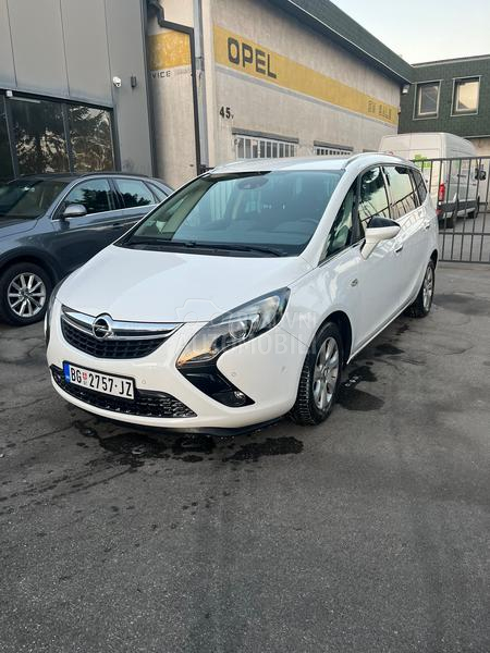 Opel Zafira 