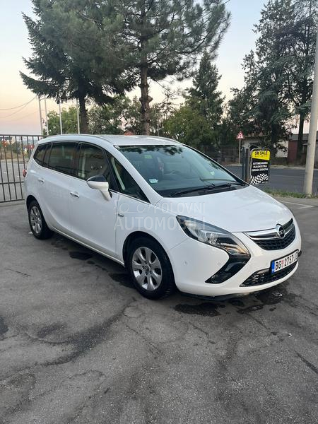 Opel Zafira 