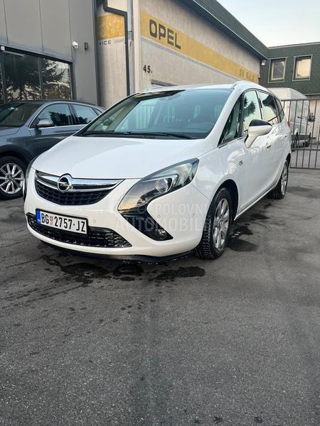 Opel Zafira 