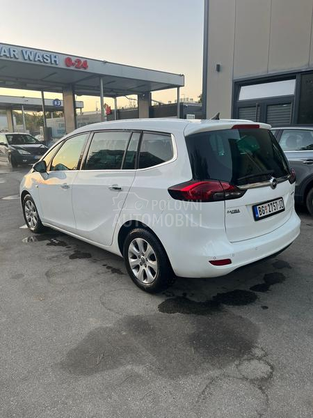 Opel Zafira 