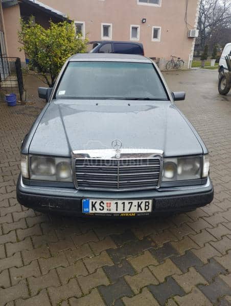 Mercedes Benz W124 250D