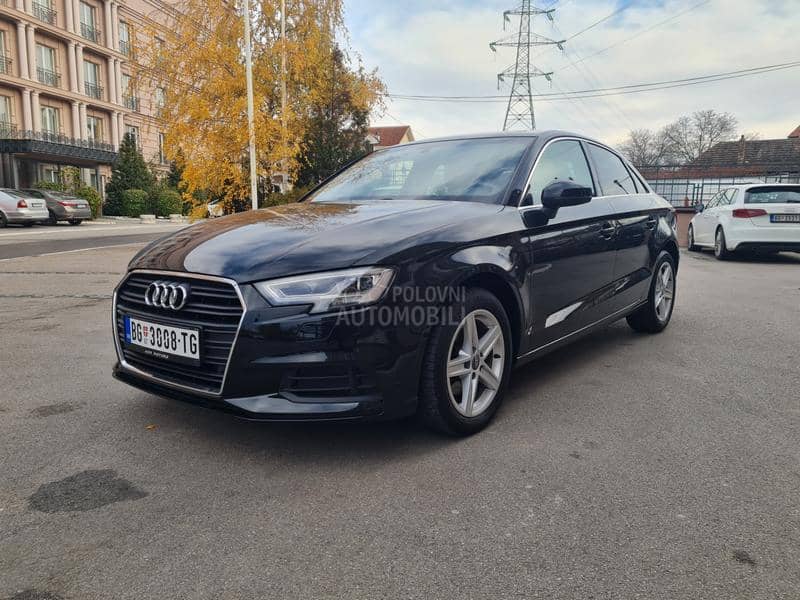 Audi A3 1.6dS-TRONIK MATRIX