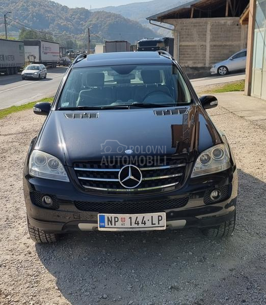 Mercedes Benz ML 280 Na Opruge