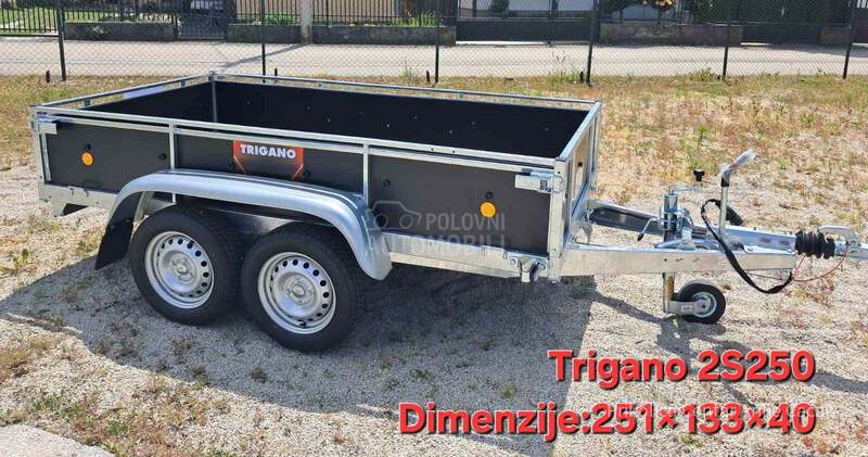 Trigano AUTO PRIKOLICE