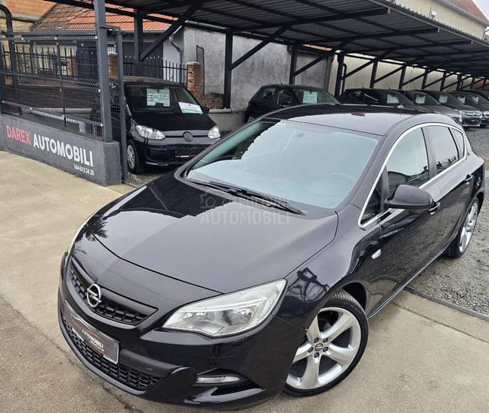 Opel Astra J 1.4 B N.A.V.I