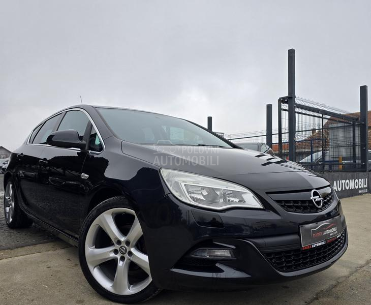 Opel Astra J 1.4 B N.A.V.I