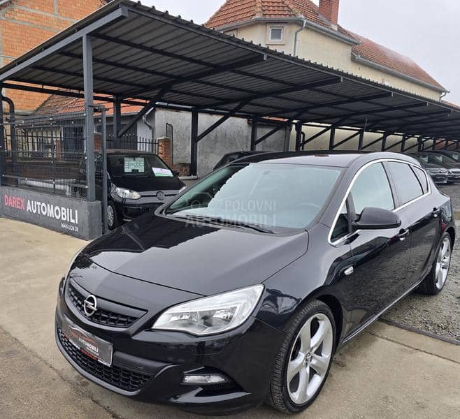 Opel Astra J 1.4 B N.A.V.I